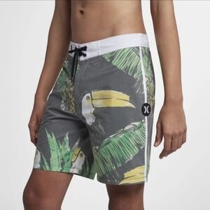 Hurley Toucan 18 In Boardshorts - Black - Mens - 31 EUC